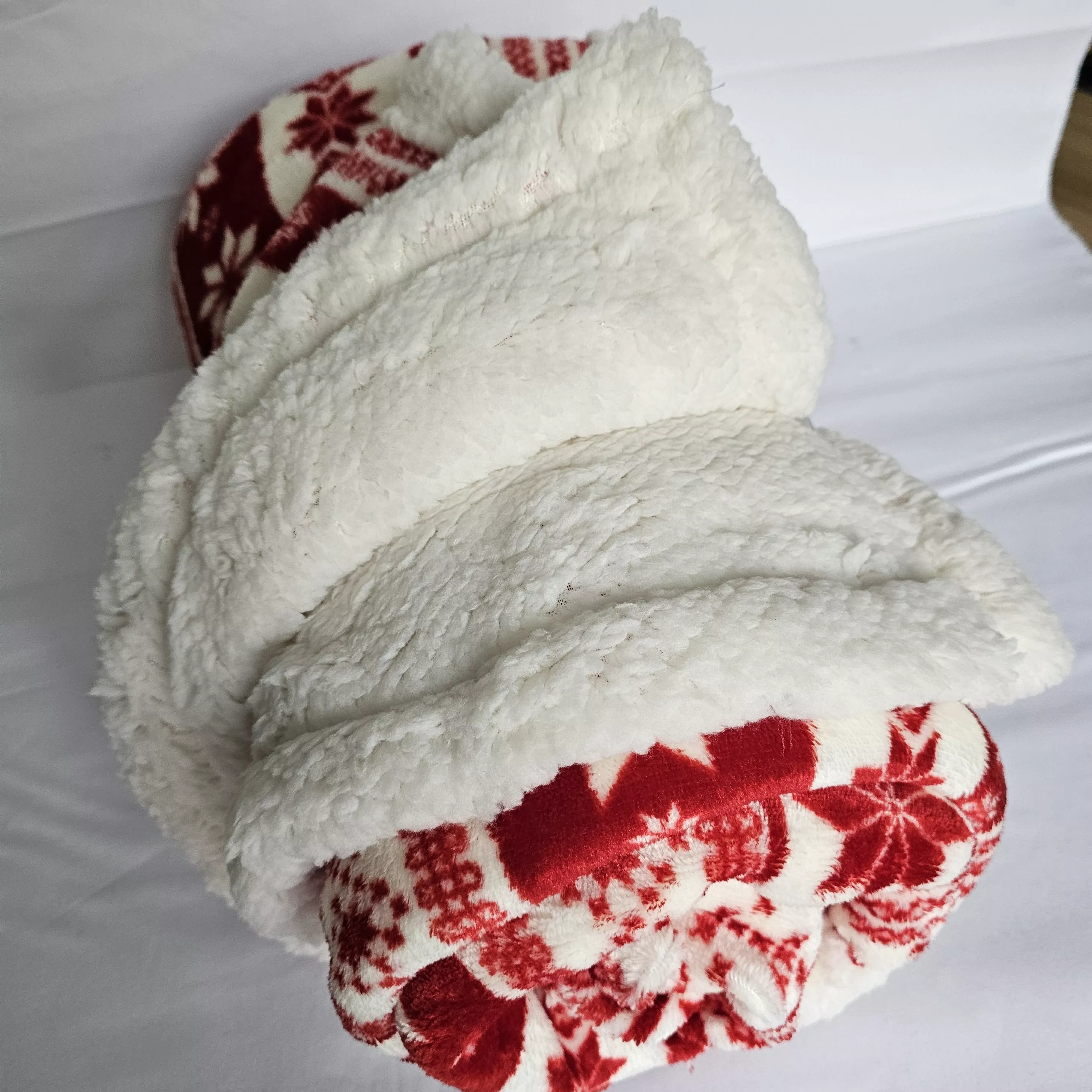 Hřejivé deky s beránkem